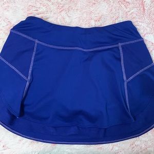 athleta bustle tenis skirt